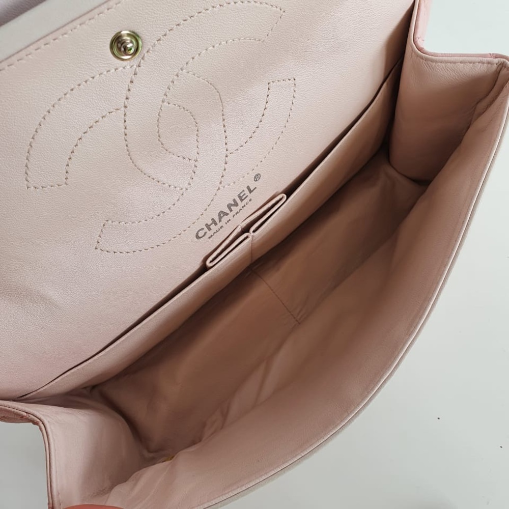 Chanel 2.55 Reissue Bag - Picture 10 of 13